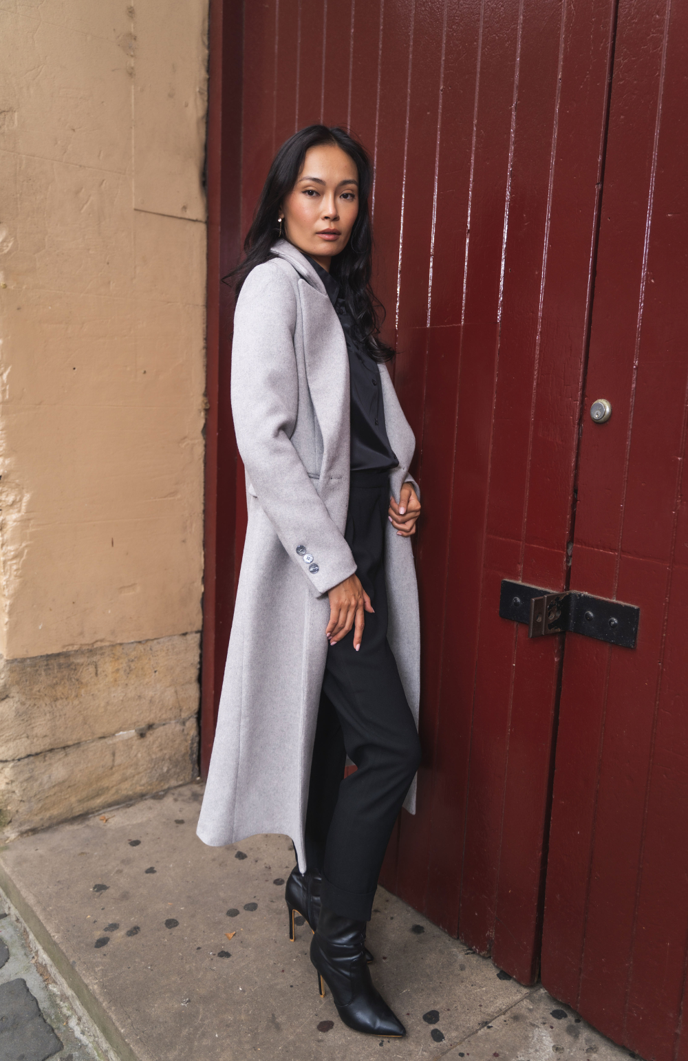 Chesterfield Coat, cuff shirt and classic pant