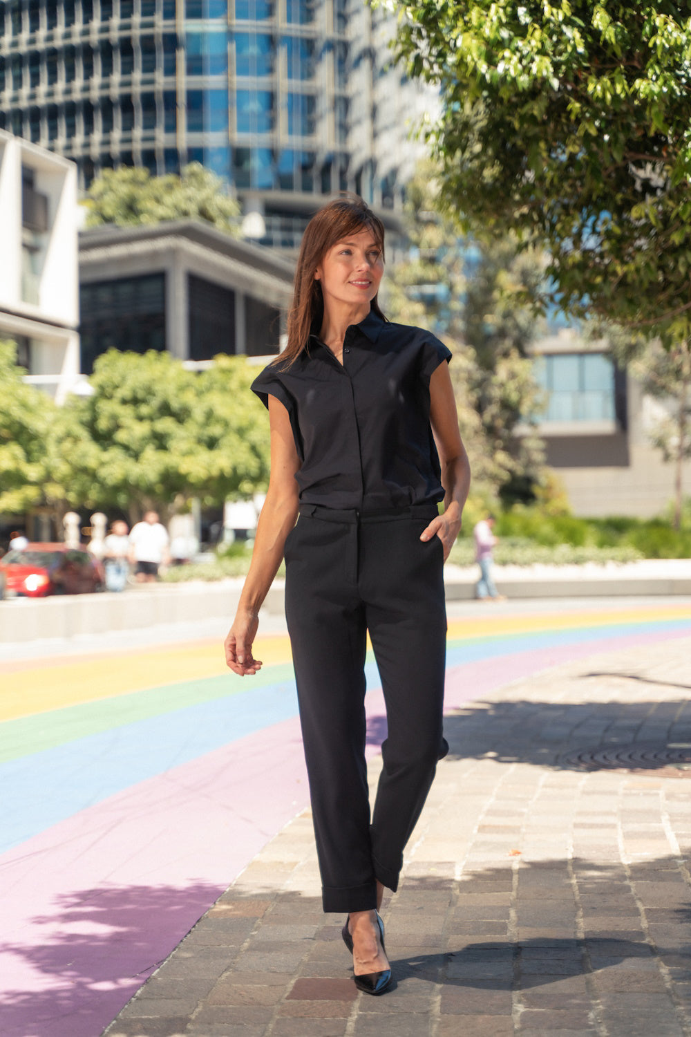 Classic Pant with Silhouette shirt in black 